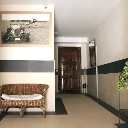 Pension Europa 2* Irun